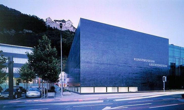 В княжестве Лихтенштейн, в котором проживает 36 тысяч человек, есть  собственный Национальный музей.