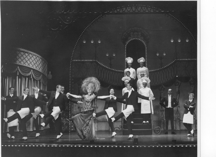Первая бродвейская постановка мюзикла «Hello, Dolly!». 1964.