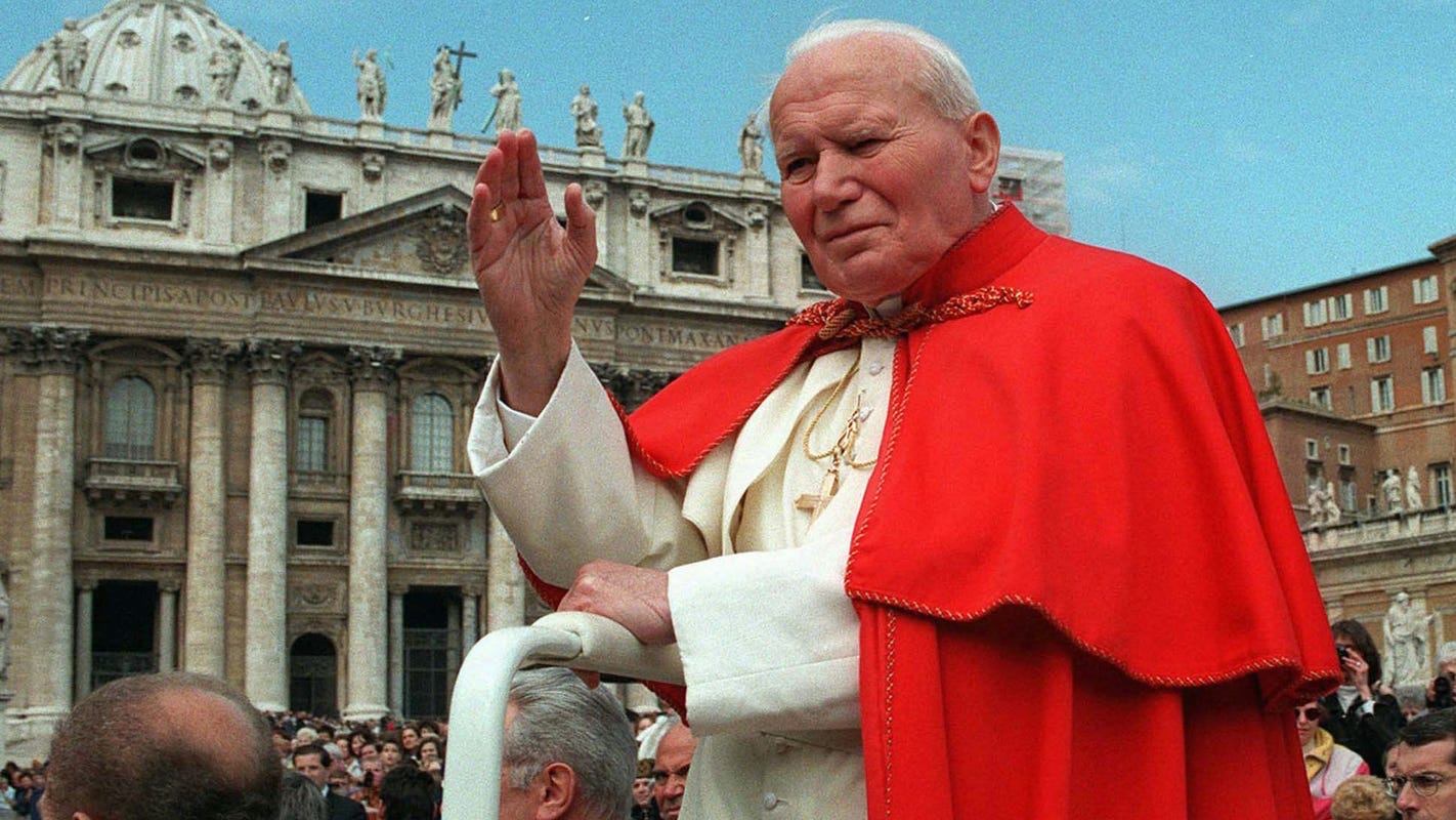 Иоанн Павел II 
Источник: Викимедиа